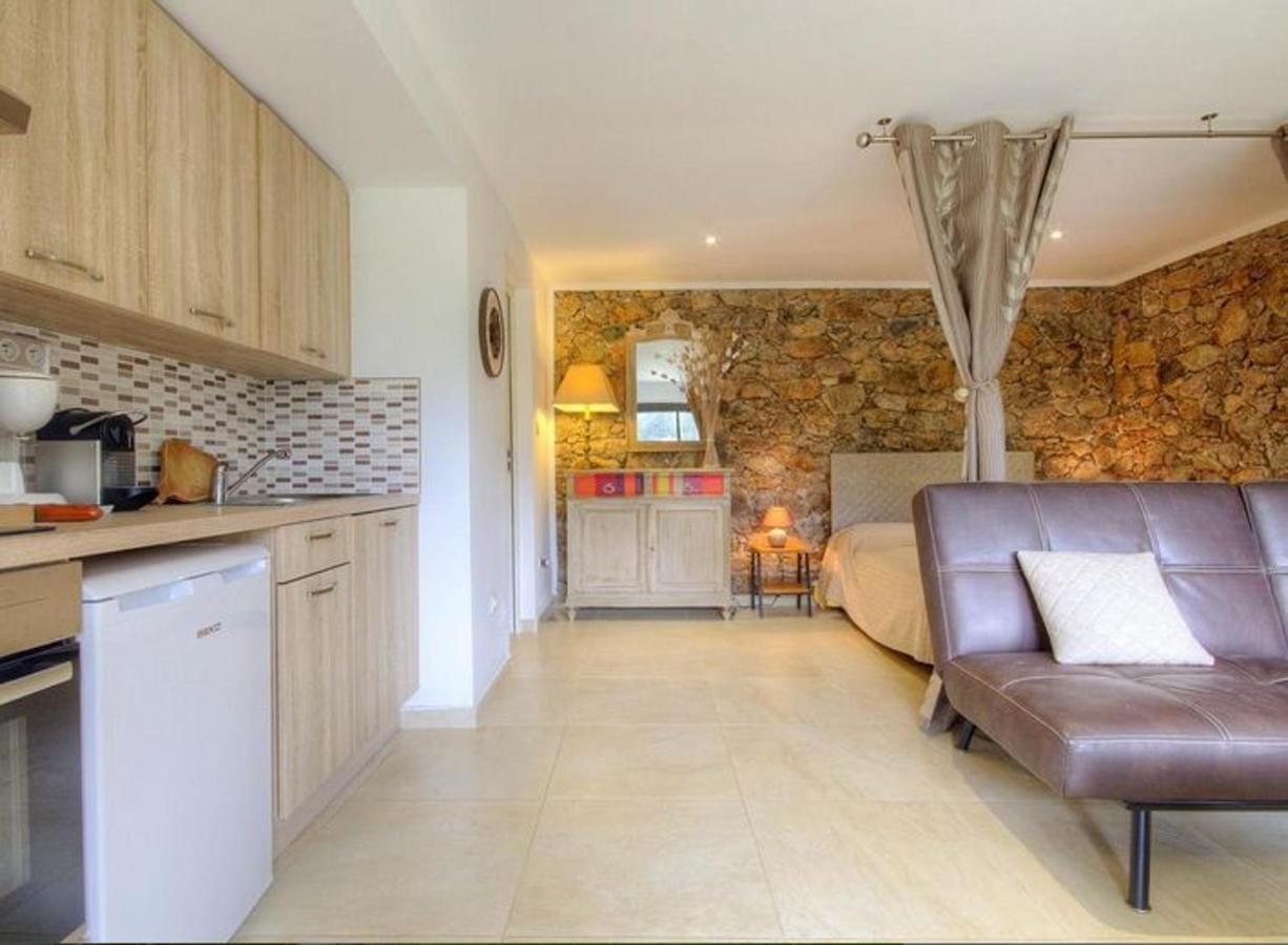 Studio Confortable Avec Vue Sur La Montagne A Moltifao 30M² Jardin 外观 照片